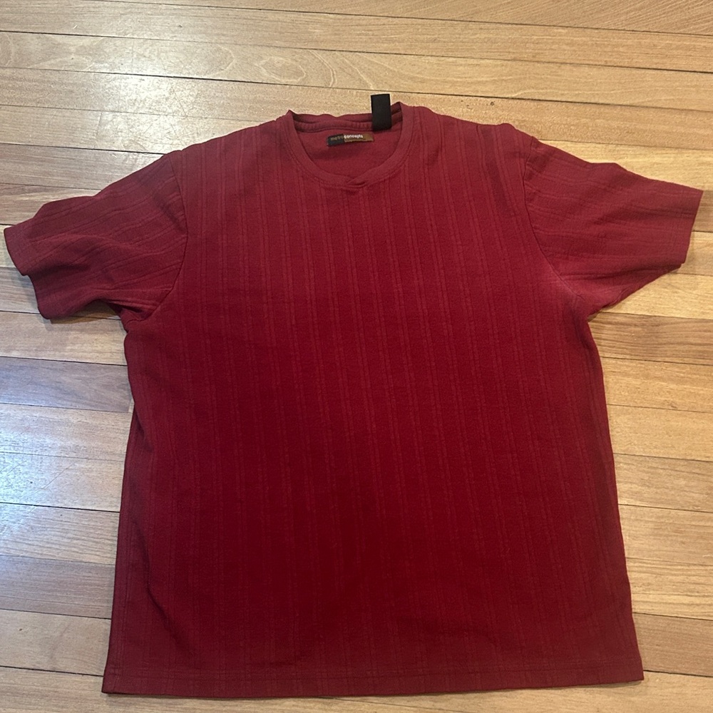 Metro Concepts T-shirt Large Men Summer Maroon F15